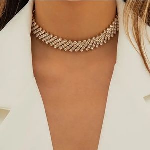 Choker Necklace Inlaid Shiny Rhinestones Temperament Neck Jewelry.